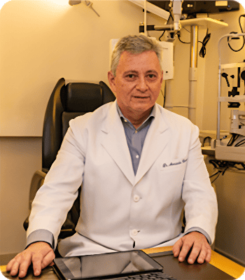 Dr. Armando Crema